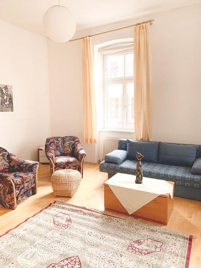 Pension Huber - Apartement Wien 9 ภายนอก รูปภาพ